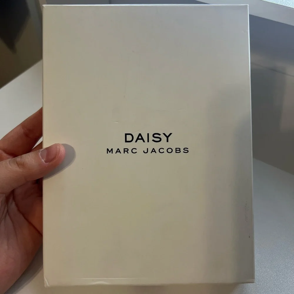 Marc Jacobs Daisy Blue and Gold Notebook